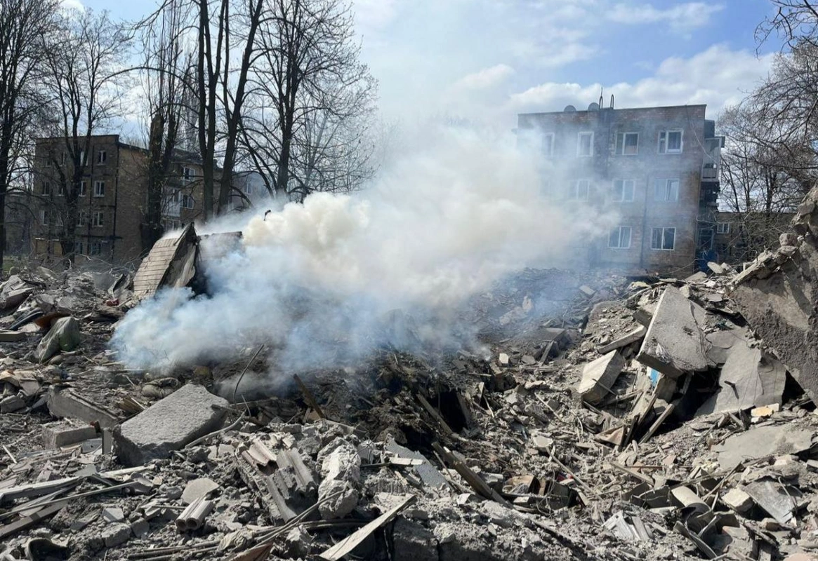 Ukraynada artilleriya zərbələri azərbaycanlıların evlərinə düşdü - VİDEO